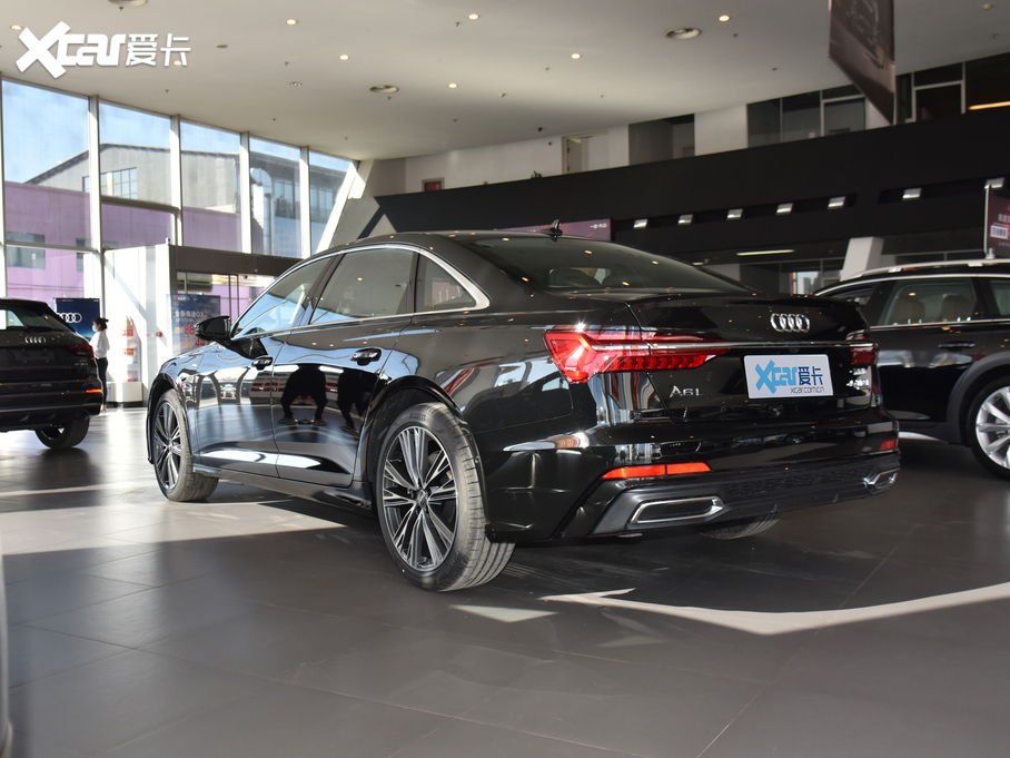 2021WA6L 45 TFSI quattro Ӹ
