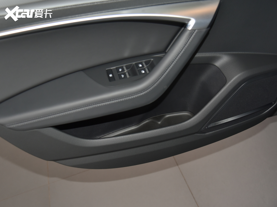 2021WA6L 45 TFSI quattro Ӹ