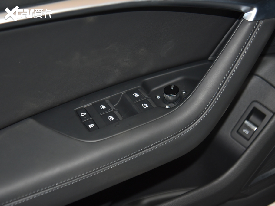 2021WA6L 45 TFSI quattro Ӹ