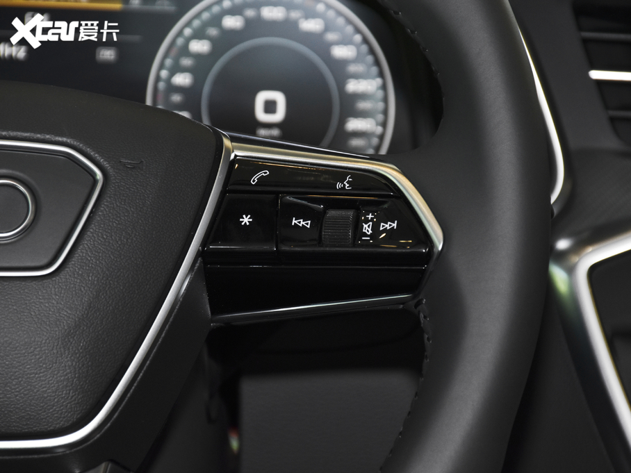 2021?yun)WA6L 45 TFSI x