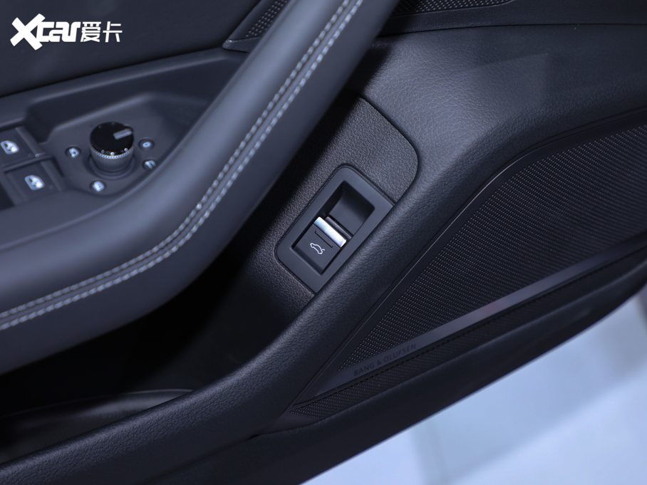 2021?yun)WA6L 55 TFSI quattro Ş(dng)