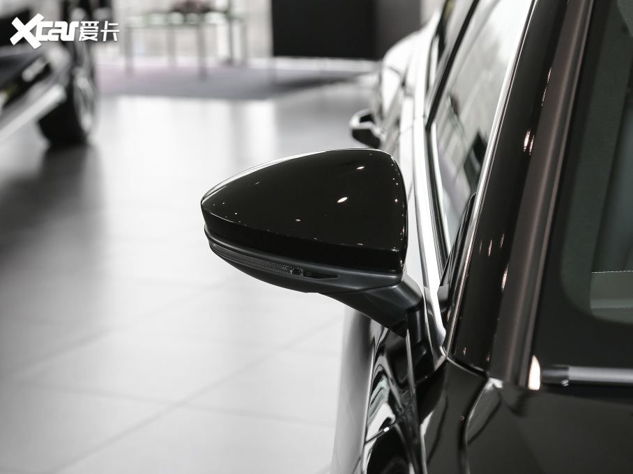 2021?yun)WA6L 55 TFSI quattro Ş(dng)