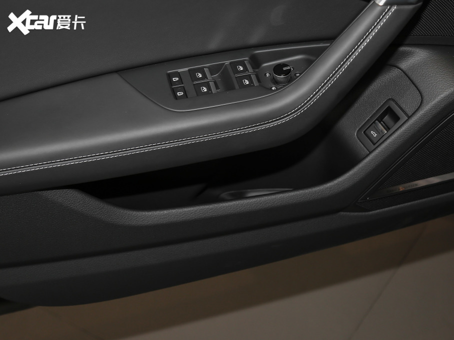 2021?yun)WA6L 55 TFSI quattro Ş(dng)