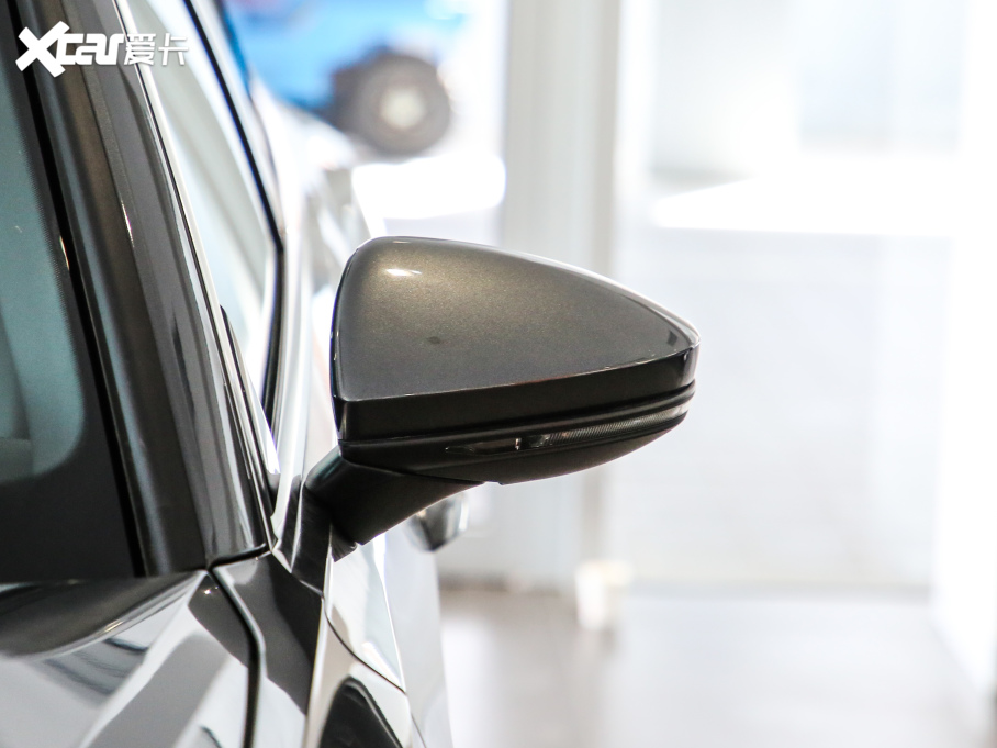 2021WA6L 40 TFSI AӸ