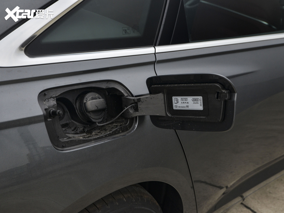 2021��W��A6L 45 TFSI �M��������