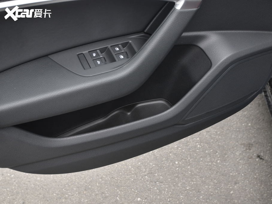 2021��?yu��n)W��A6L 45 TFSI �M(j��n)��������