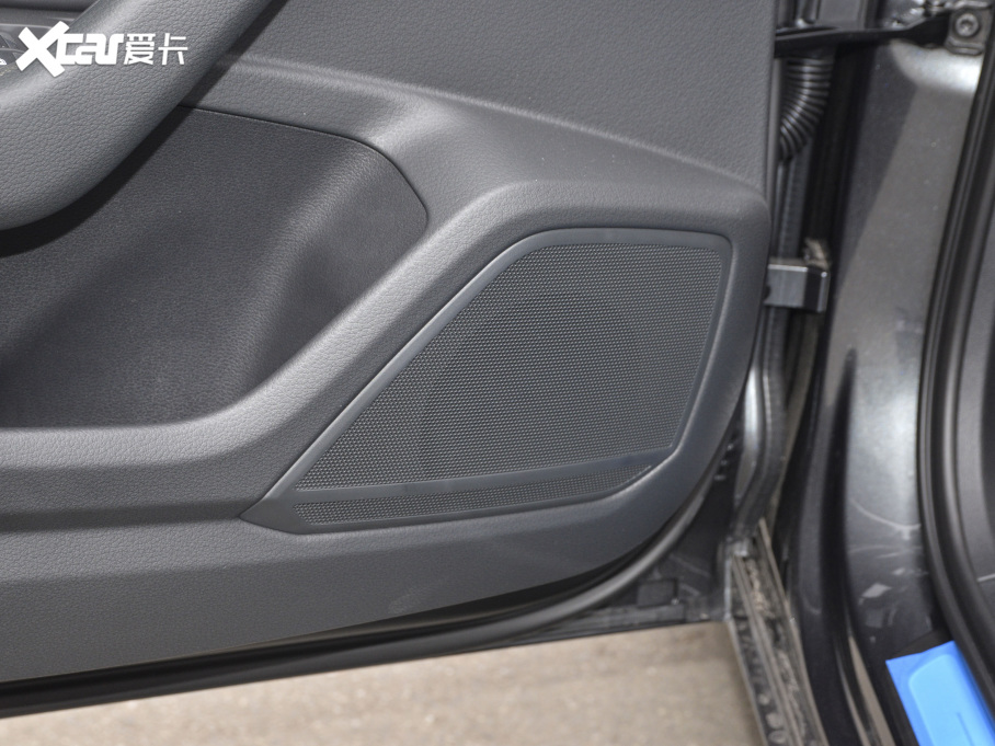 2021��W��A6L 45 TFSI �M��������