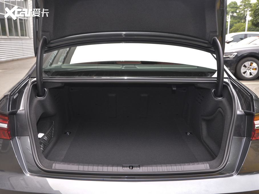 2021��W��A6L 45 TFSI �M��������