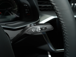 202145 TFSI xӸ п؅^