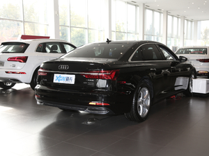 202145 TFSI quattro w^