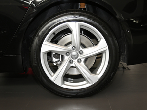 202145 TFSI quattro ݆Ȧ