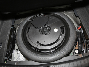 202145 TFSI quattro ̥