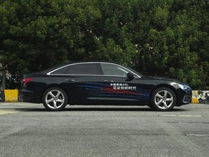 202145 TFSI quattro w^