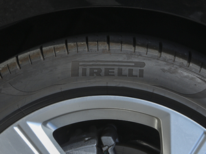 202145 TFSI quattro ݆̥Ʒ