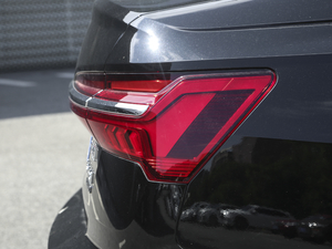 202145 TFSI quattro ^