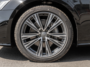 202145 TFSI quattroxӸ ݆Ȧ