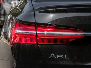 202145 TFSI quattroxӸ ^