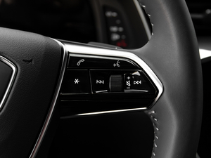 202140 TFSI AӸ п؅^