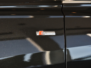 202145 TFSI quattro Ӹ ^