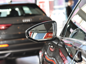 202145 TFSI quattro Ӹ ^