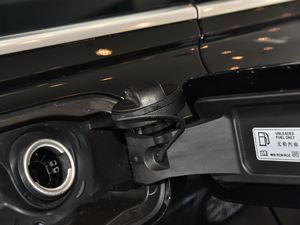 202145 TFSI quattro Ӹ ^