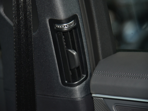 202145 TFSI quattro Ӹ п؅^(q)