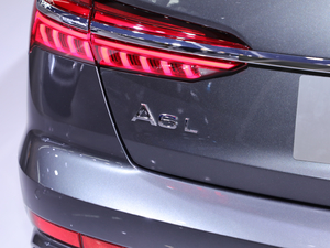 202155 TFSI quattro ŞӸ ^