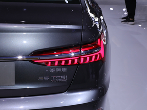 202155 TFSI quattro ŞӸ β