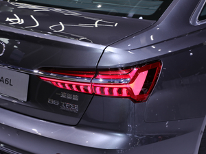 202155 TFSI quattro ŞӸ ^