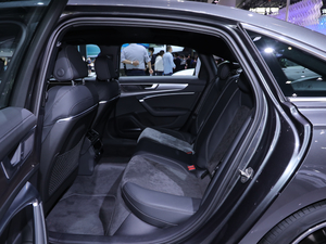 202155 TFSI quattro Ş(dng) ſg