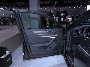 202155 TFSI quattro Ş(dng) {λ܇(ch)T(mn)