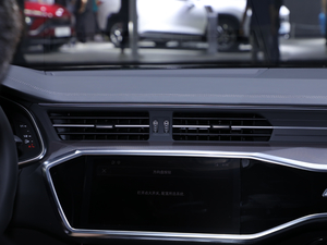 202155 TFSI quattro ŞӸ {(dio)L(fng)