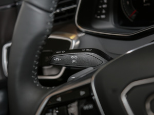 202155 TFSI quattro ŞӸ п؅^(q)