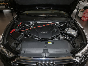 202155 TFSI quattro ŞӸ lәC