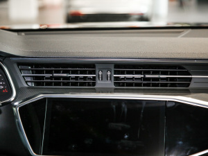 202140 TFSI AӸ п؅^