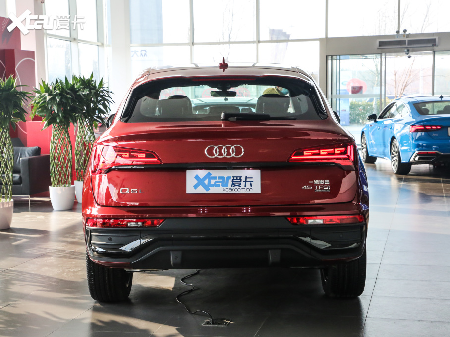 2021WQ5L Sportback 45 TFSI x