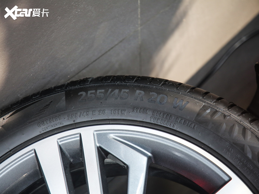 2021WQ5L Sportback 45 TFSI x