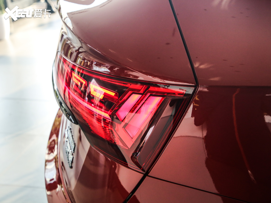 2021WQ5L Sportback 45 TFSI x