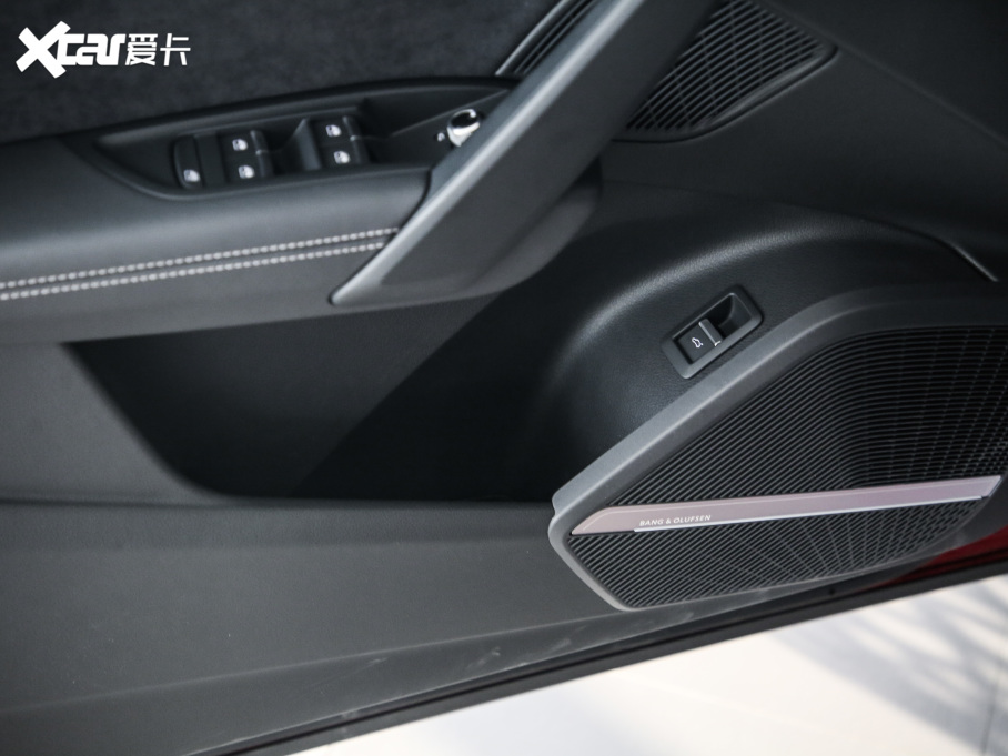 2021?yun)WQ5L Sportback 45 TFSI x