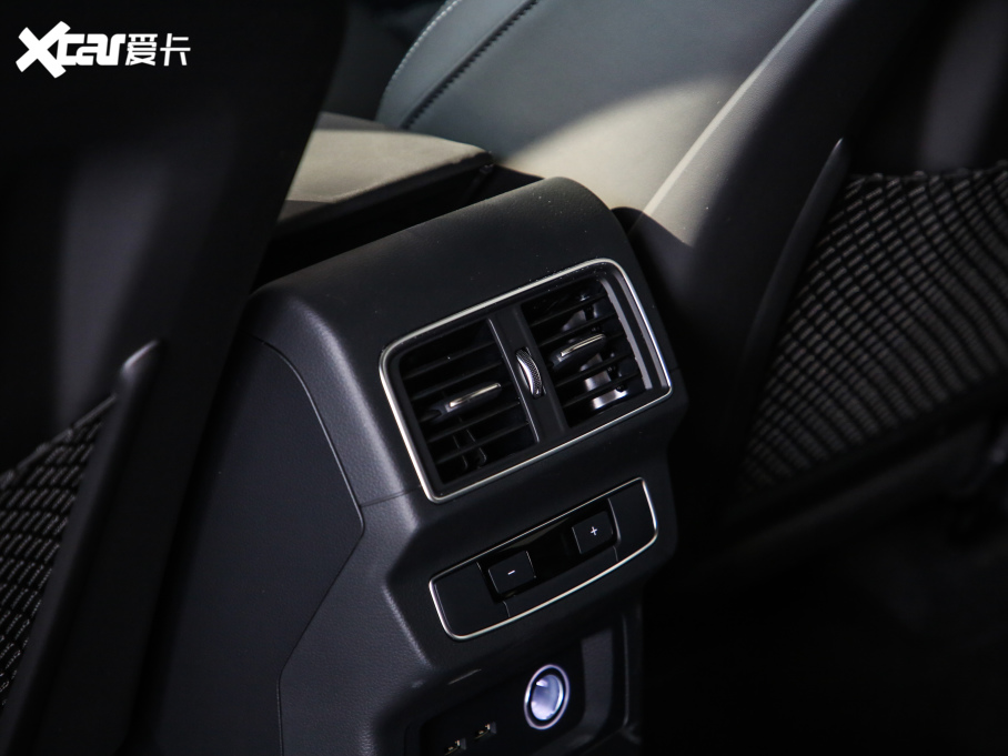 2021WQ5L Sportback 45 TFSI x