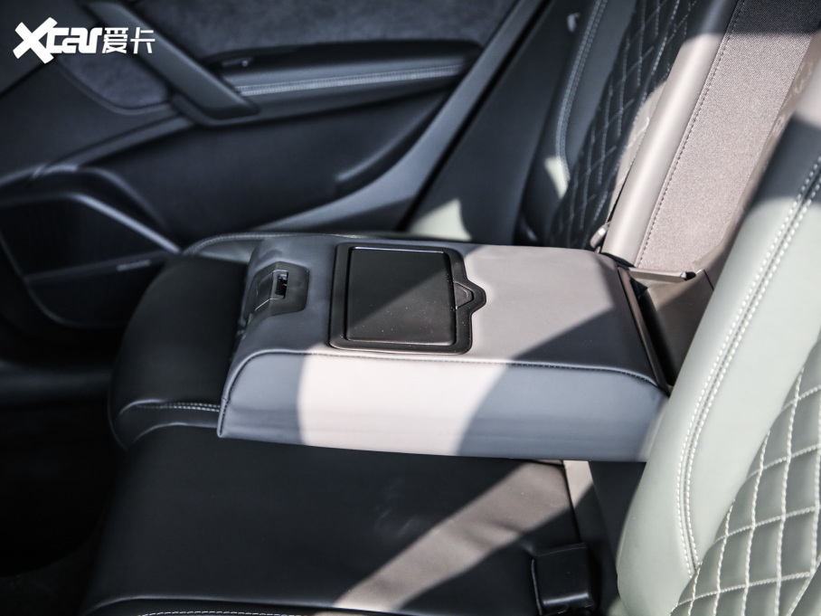 2021WQ5L Sportback 45 TFSI x