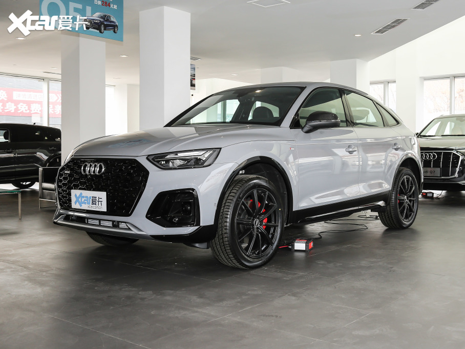 2021WQ5L Sportback 40 TFSI ؄e