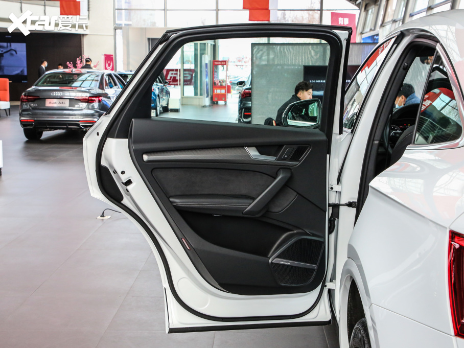 2021WQ5L Sportback 45 TFSI A