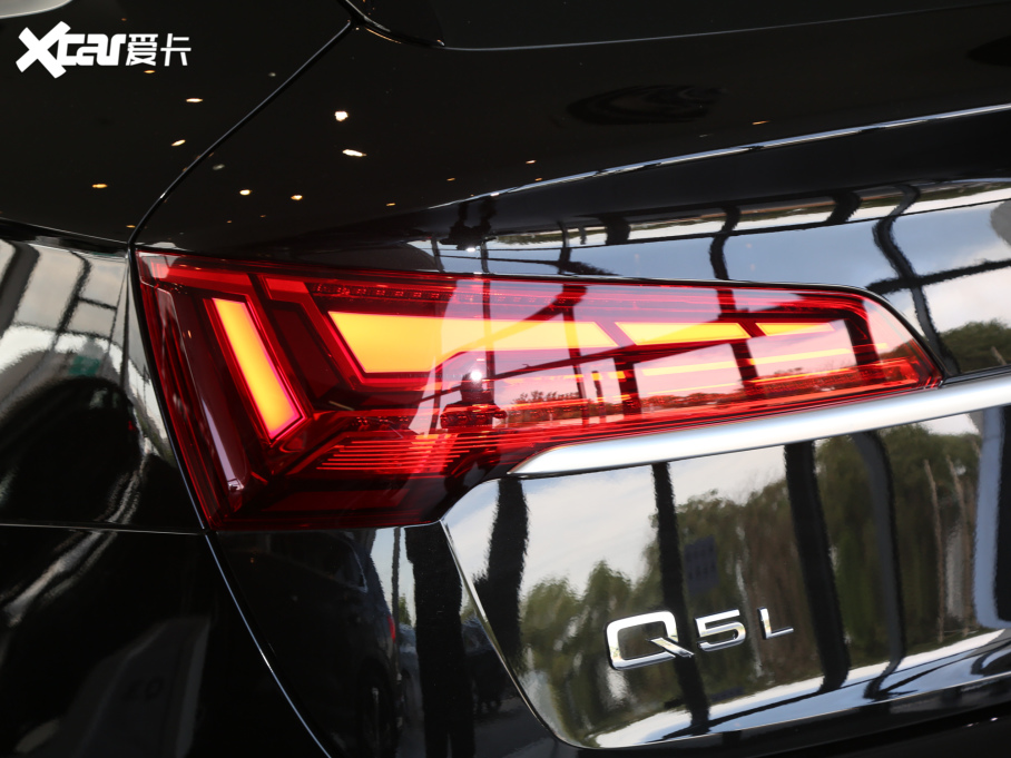 2021WQ5L Sportback 40 TFSI r