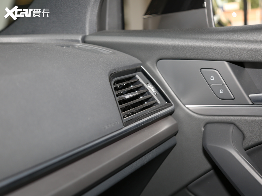 2021?yun)WQ5L Sportback 40 TFSI r(sh)