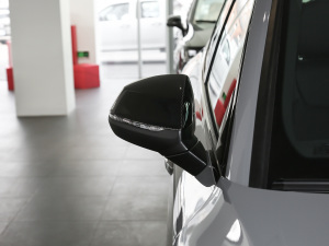 202140 TFSI ؄e (ji)^