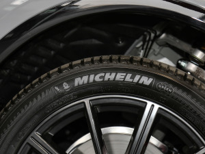 202140 TFSI ؄e ݆̥Ʒ