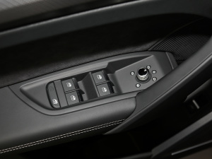 202140 TFSI ؄e {܇ƅ^(q)	