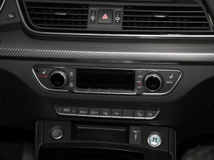 202140 TFSI ؄e {(dio){(dio)(ji)