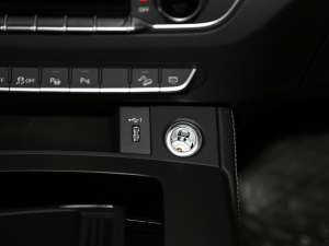 202140 TFSI ؄e п؅^